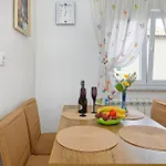 Grassi By Rent Istria דירה